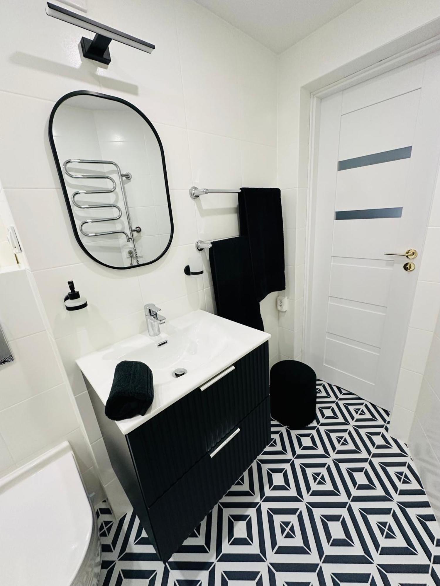 Prosta 28 Apartment